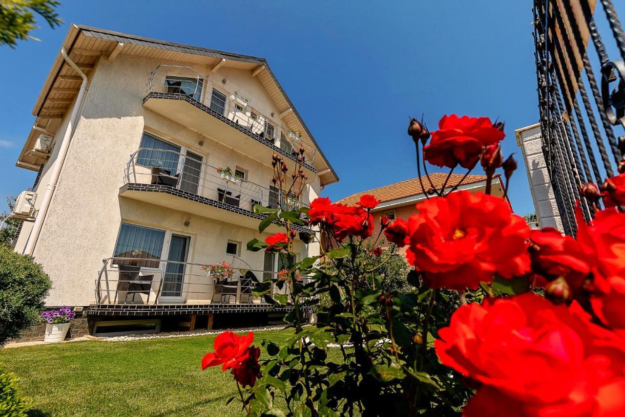Vila Mosel Două Mai Eksteriør billede