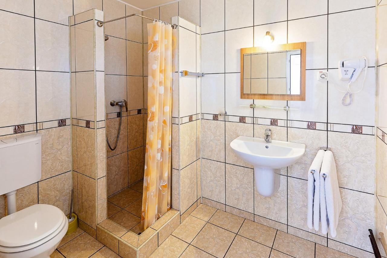 Vila Mosel Două Mai Eksteriør billede